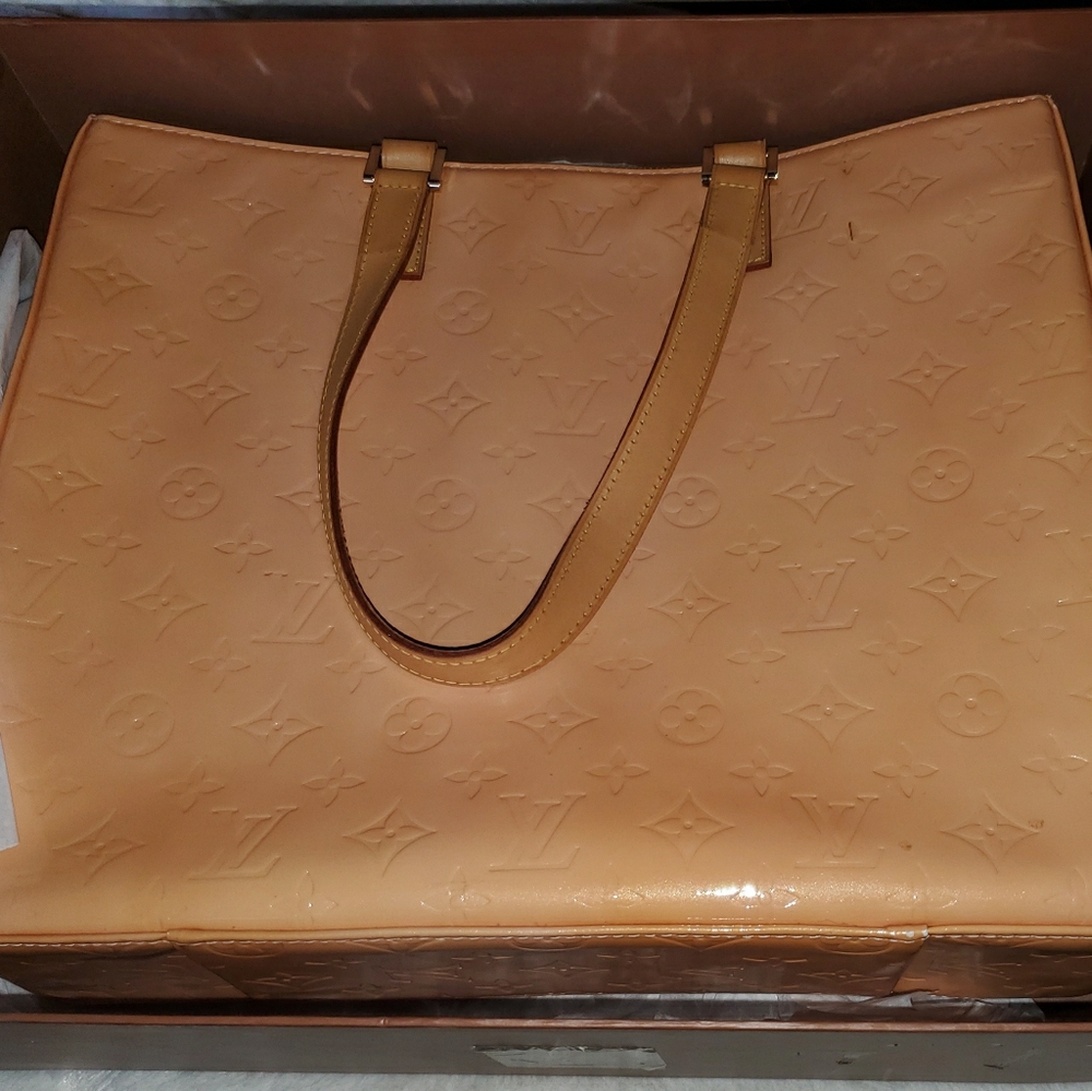 Louis Vuitton Purse